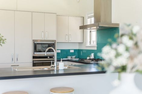 Photo of property in 20a Steyne Avenue, Plimmerton, Porirua, 5026