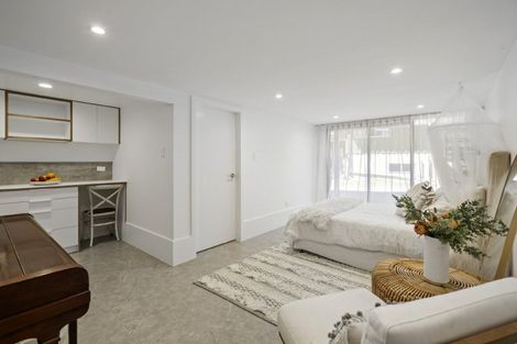 Photo of property in 2/236 Beach Road, Campbells Bay, Auckland, 0630