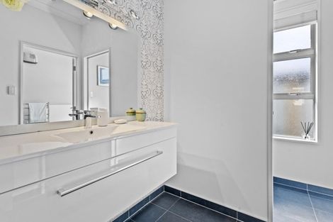 Photo of property in 2 Weka Street, Oxford, 7430