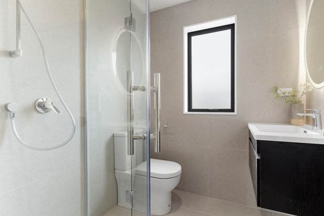 Photo of property in 48b Portadown Avenue, Pakuranga Heights, Auckland, 2010