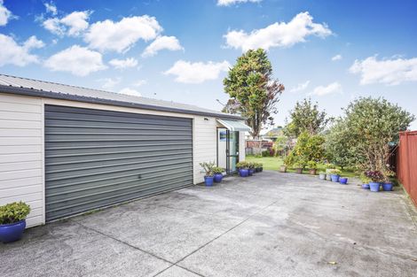 Photo of property in 65 Hepburn Road, Glendene, Auckland, 0602