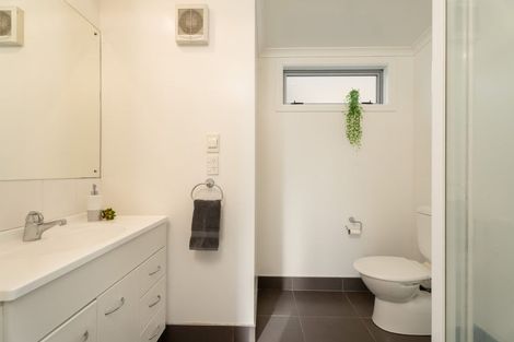 Photo of property in 40a Erlestoke Crescent, Churton Park, Wellington, 6037