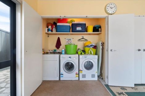 Photo of property in 9 Malthus Place, Foxton Beach, Foxton, 4815