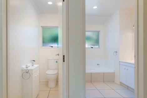 Photo of property in 12 Kenneth Avenue, Whitianga, 3510