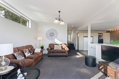 Photo of property in 103 Winara Avenue, Waikanae, 5036