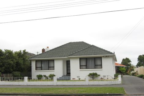 Photo of property in 2/920 Avonside Drive, Avondale, Christchurch, 8061