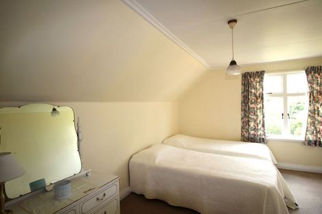 Photo of property in 76 Wharfe Street, South Hill, Oamaru, 9400