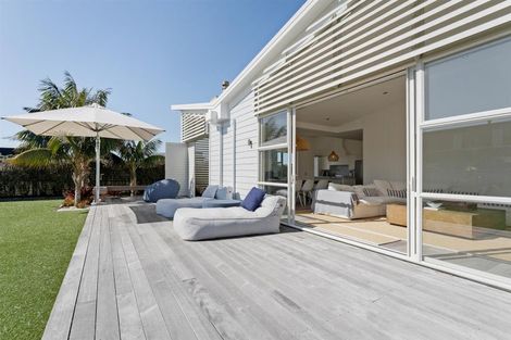 Photo of property in 15 Kewai Street, Omaha, 0986