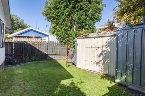 Photo of property in 8 Greenpark Way, Greerton, Tauranga, 3112