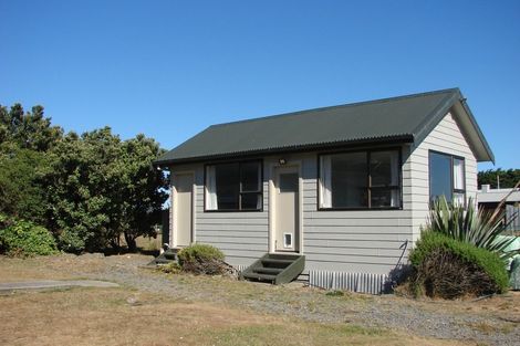 Photo of property in 81 Oki Street, Oreti Beach, Invercargill, 9879