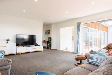 Photo of property in 8 Piper Street, Halswell, Christchurch, 8025