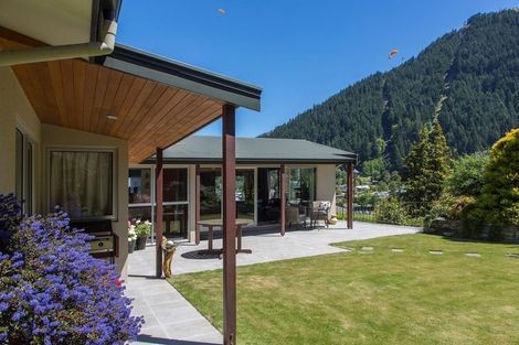 Photo of property in 7 Turner Street, Queenstown, 9300