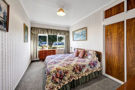 Photo of property in 74 South Road, Manaia, 4612