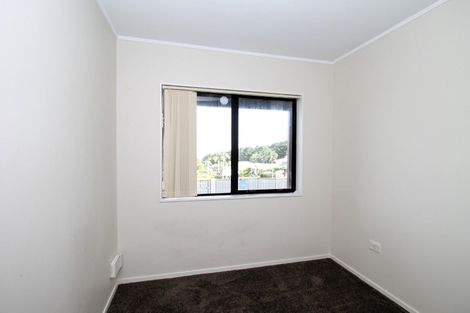 Photo of property in 99 Eugenia Rise, Totara Heights, Auckland, 2105