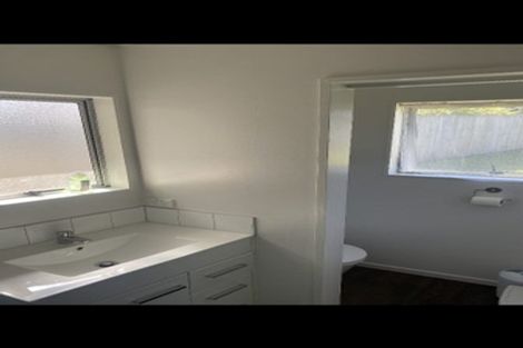 Photo of property in 18 Riley Place, Fitzroy, Hamilton, 3206