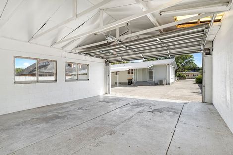 Photo of property in 440 Ruahine Street, Terrace End, Palmerston North, 4410