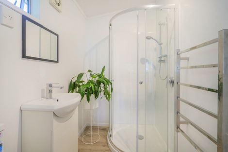 Photo of property in 22 Catherine Crescent, Whitianga, 3510