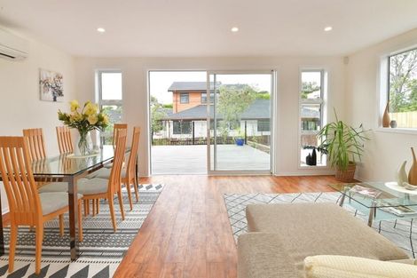 Photo of property in 877 Whangaparaoa Road, Manly, Whangaparaoa, 0930