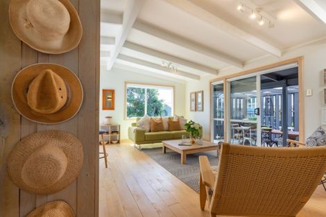 Photo of property in 17 Dornie Place, Omaha, Warkworth, 0986