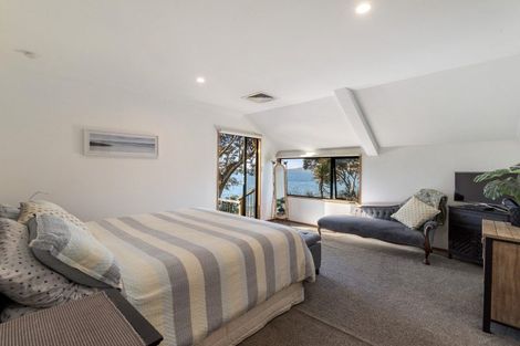 Photo of property in 19 View Road, Campbells Bay, Auckland, 0630