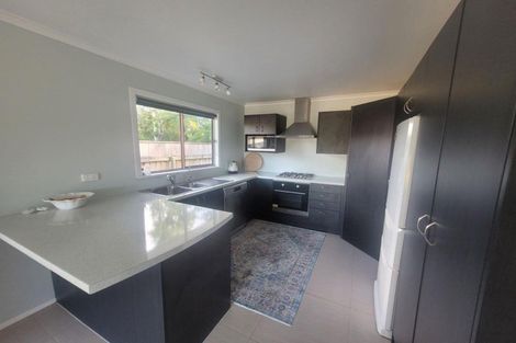 Photo of property in 394 Mangorei Road, Merrilands, New Plymouth, 4312