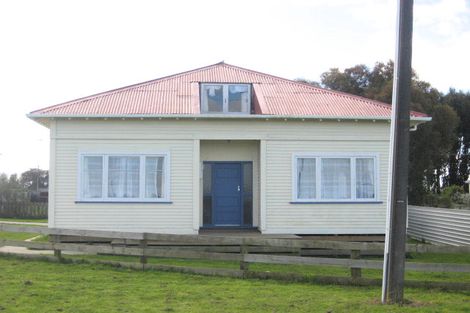 Photo of property in 1 Princess Street, Marton, 4710