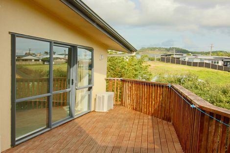 Photo of property in 25b Violet Street, Raglan, 3225