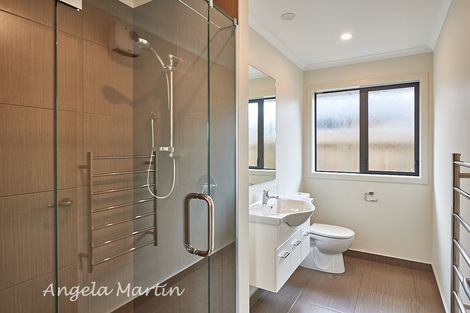 Photo of property in 2 Arena Court, Palmerston North, 4410