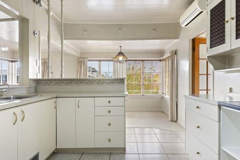 Photo of property in 18 Mere Road, Taupo, 3330