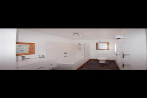 Photo of property in 8 Otonga Way, Churton Park, Wellington, 6037