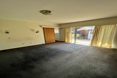 Photo of property in 15 Law Street, Torbay, Auckland, 0630