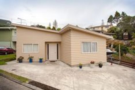Photo of property in 14a Cypress Place, Sunnynook, Auckland, 0620