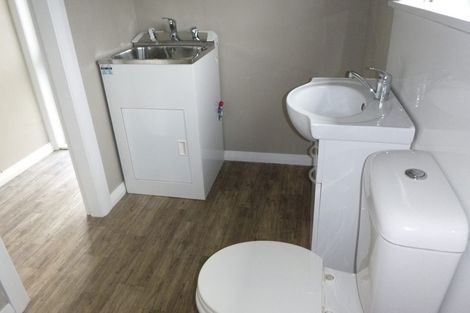 Photo of property in 25 Glasgow Street, Takaro, Palmerston North, 4412