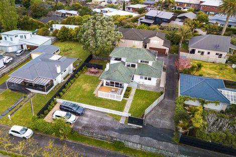Photo of property in 1/25 Waipa Street, Birkenhead, Auckland, 0626