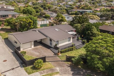 Photo of property in 6 Ponui Place, Mairangi Bay, Auckland, 0630