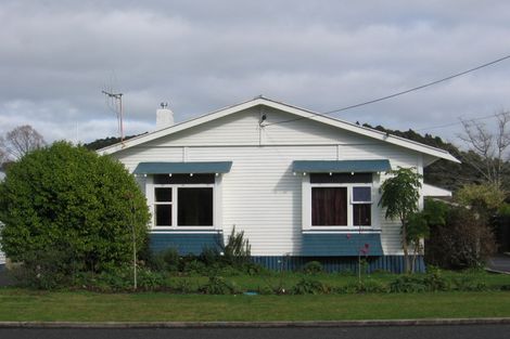 Photo of property in 15 Wallace Street, Regent, Whangarei, 0112