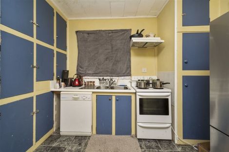 Photo of property in 34 Stafford Street, Patea, 4520