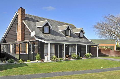 Photo of property in 85 Victoria Avenue, Palmerston North, 4410