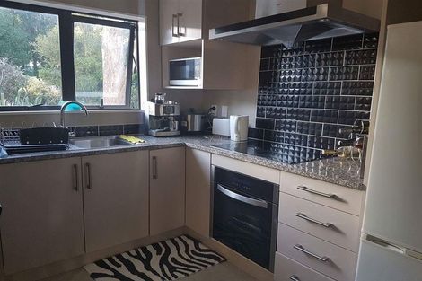 Photo of property in 20a Malmo Place, Massey, Auckland, 0614