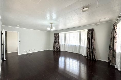 Photo of property in 158 Pigeon Mountain Road, Half Moon Bay, Auckland, 2012