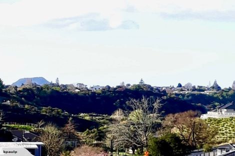 Photo of property in 24 Sharman Place, Pyes Pa, Tauranga, 3112