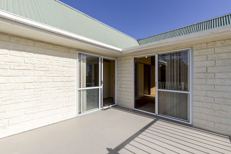 Photo of property in 87 Queen Street, Waitara, 4320