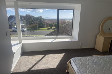 Photo of property in 23 Gillard Place, Eastern Beach, Auckland, 2012