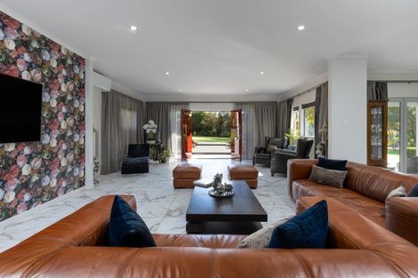 Photo of property in 27 Dry Hills Rise, Riverlands, Blenheim, 7274