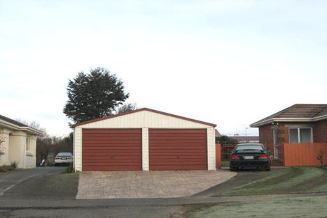Photo of property in 1 Dyson Street, Strathern, Invercargill, 9812