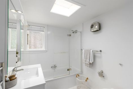 Photo of property in 2/60 Clifford Avenue, Merivale, Christchurch, 8014