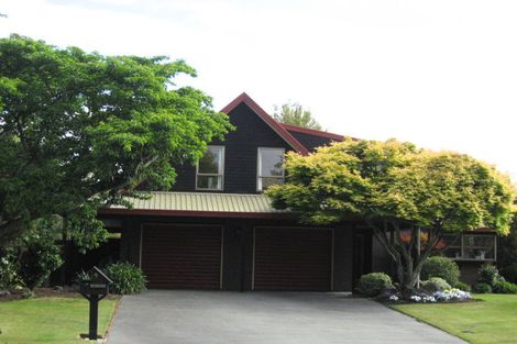 Photo of property in 9 Thurlestone Place, Burnside, Christchurch, 8053