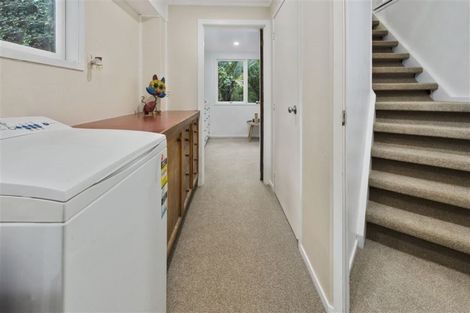 Photo of property in 25a Moore Street, Hillcrest, Auckland, 0627