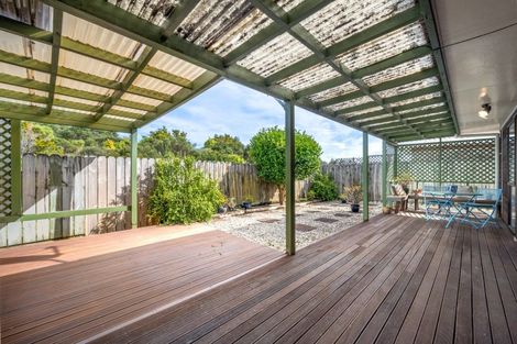 Photo of property in 1/73 Aviemore Drive, Highland Park, Auckland, 2010