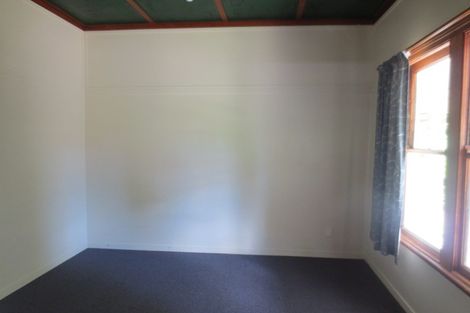 Photo of property in 19 Colombo Street, Hokowhitu, Palmerston North, 4410